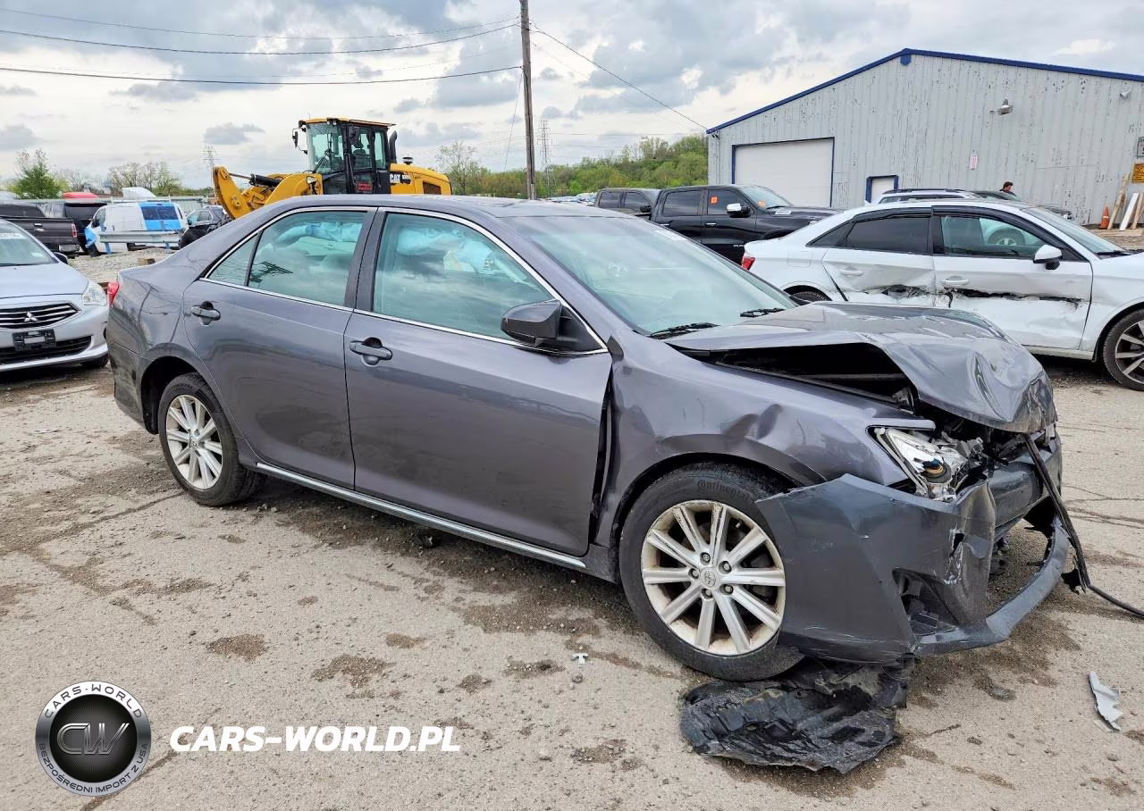 2014 Toyota Camry Xle VIN:4T1BF1FK9EU726893 - 4