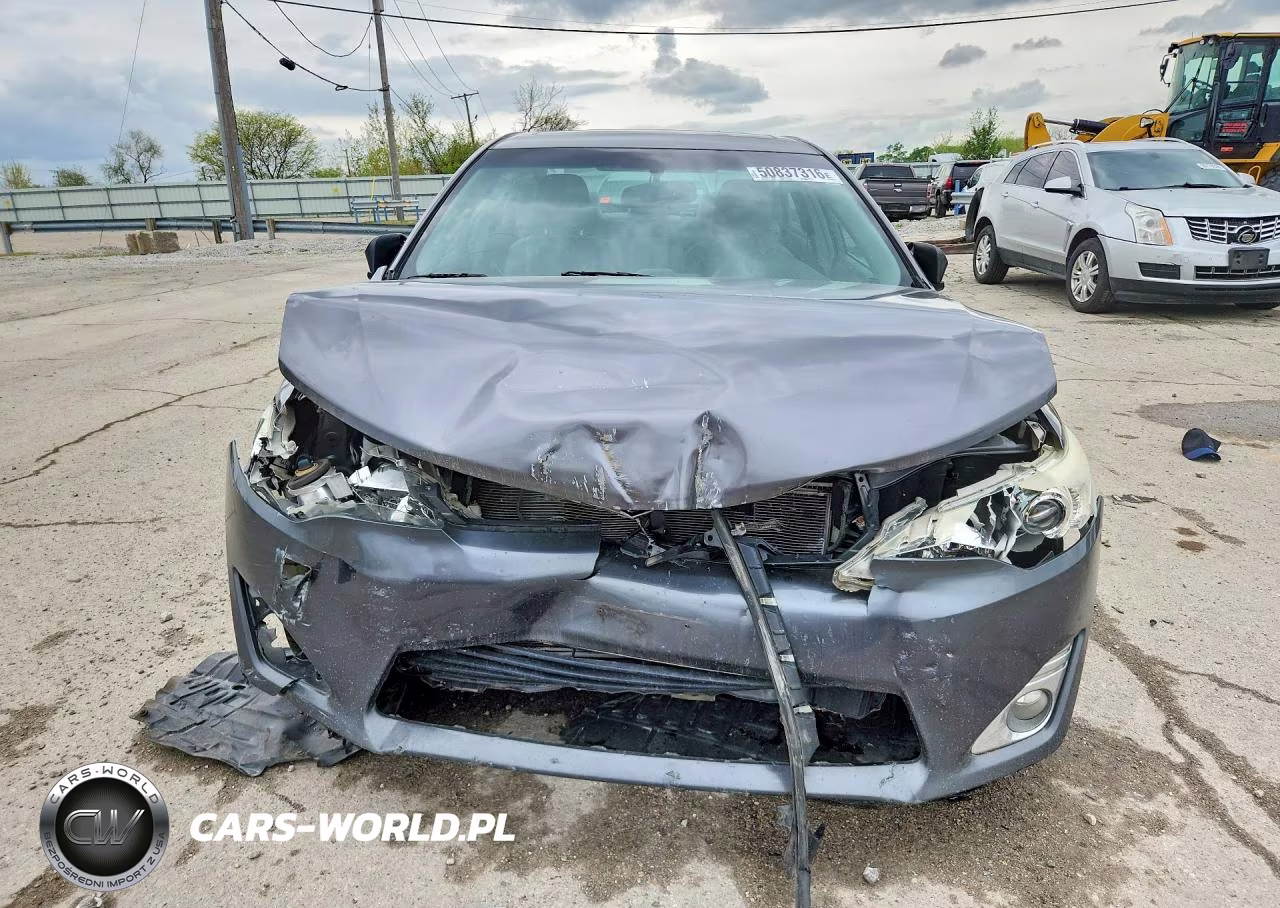 2014 Toyota Camry Xle VIN:4T1BF1FK9EU726893 - 5