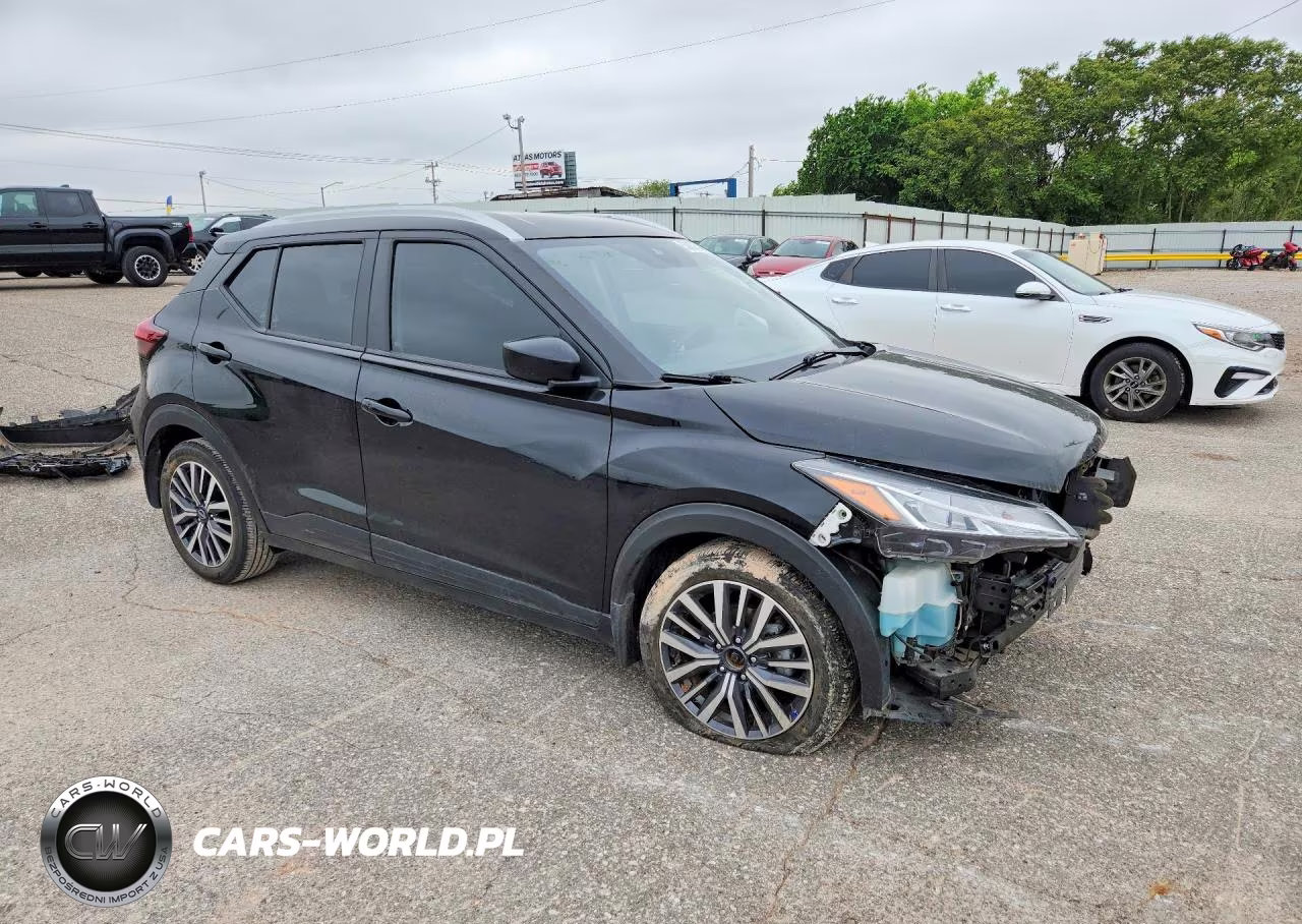 2023 Nissan Kicks Sv VIN:3N1CP5CV4PL568670 - 4
