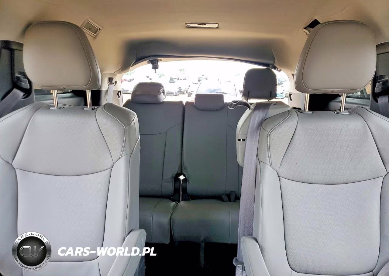 2025 Toyota Sienna Xle 8-Passenger VIN:5TDYRKEC1SS257109 - 10