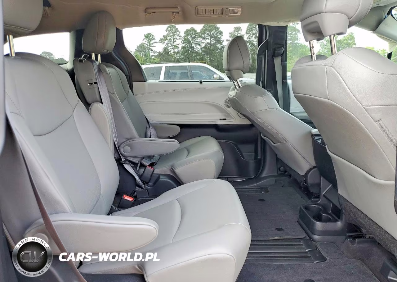 2025 Toyota Sienna Xle 8-Passenger VIN:5TDYRKEC1SS257109 - 11