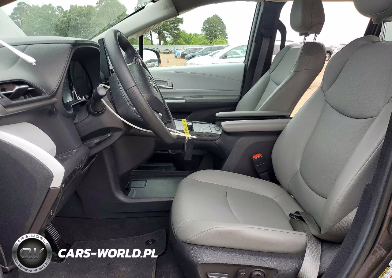 2025 Toyota Sienna Xle 8-Passenger VIN:5TDYRKEC1SS257109 - 7