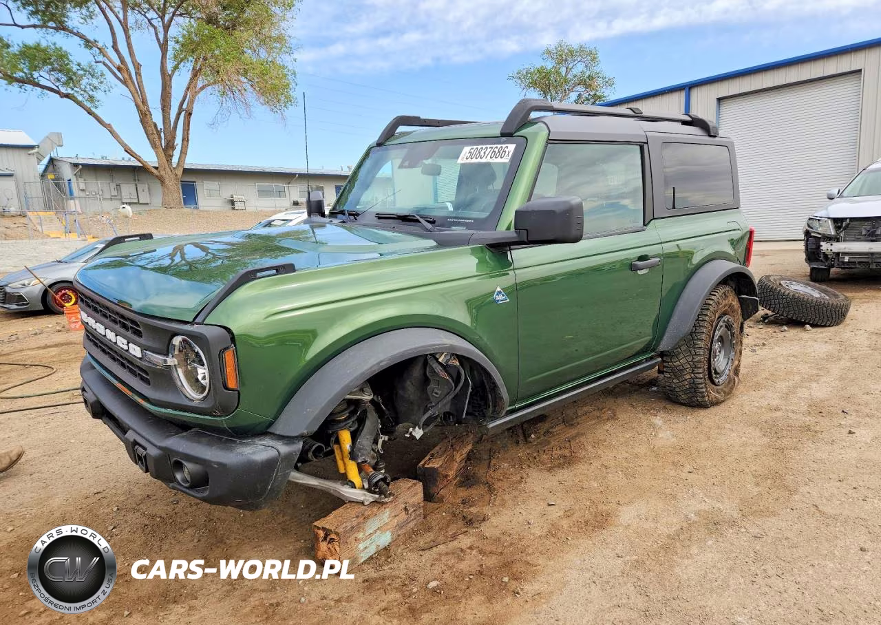 2024 Ford Bronco Black Diamond – zdjęcie 1 z 13