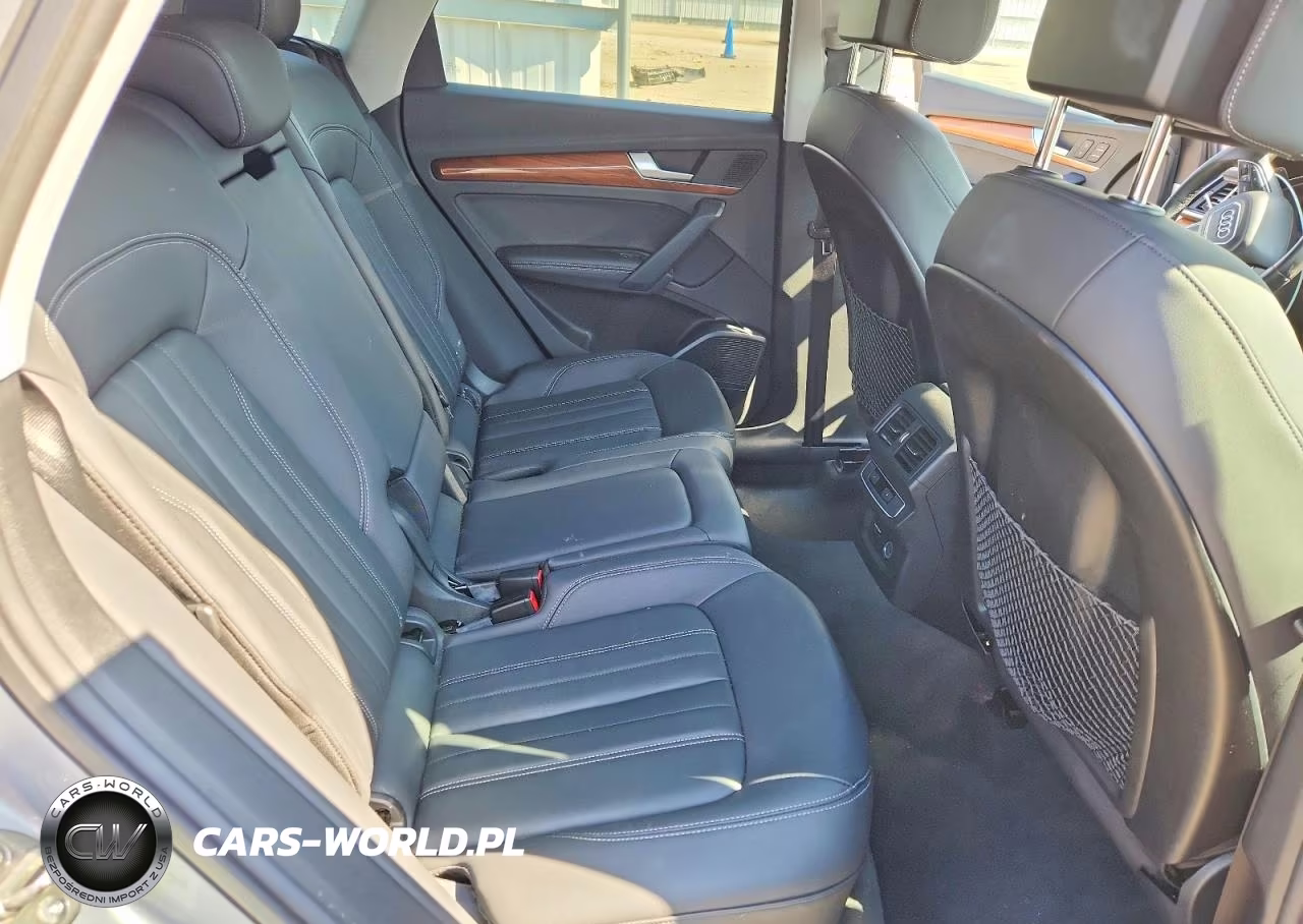 2021 Audi Q5 VIN:WA1BAAFY6M2128174 - 11