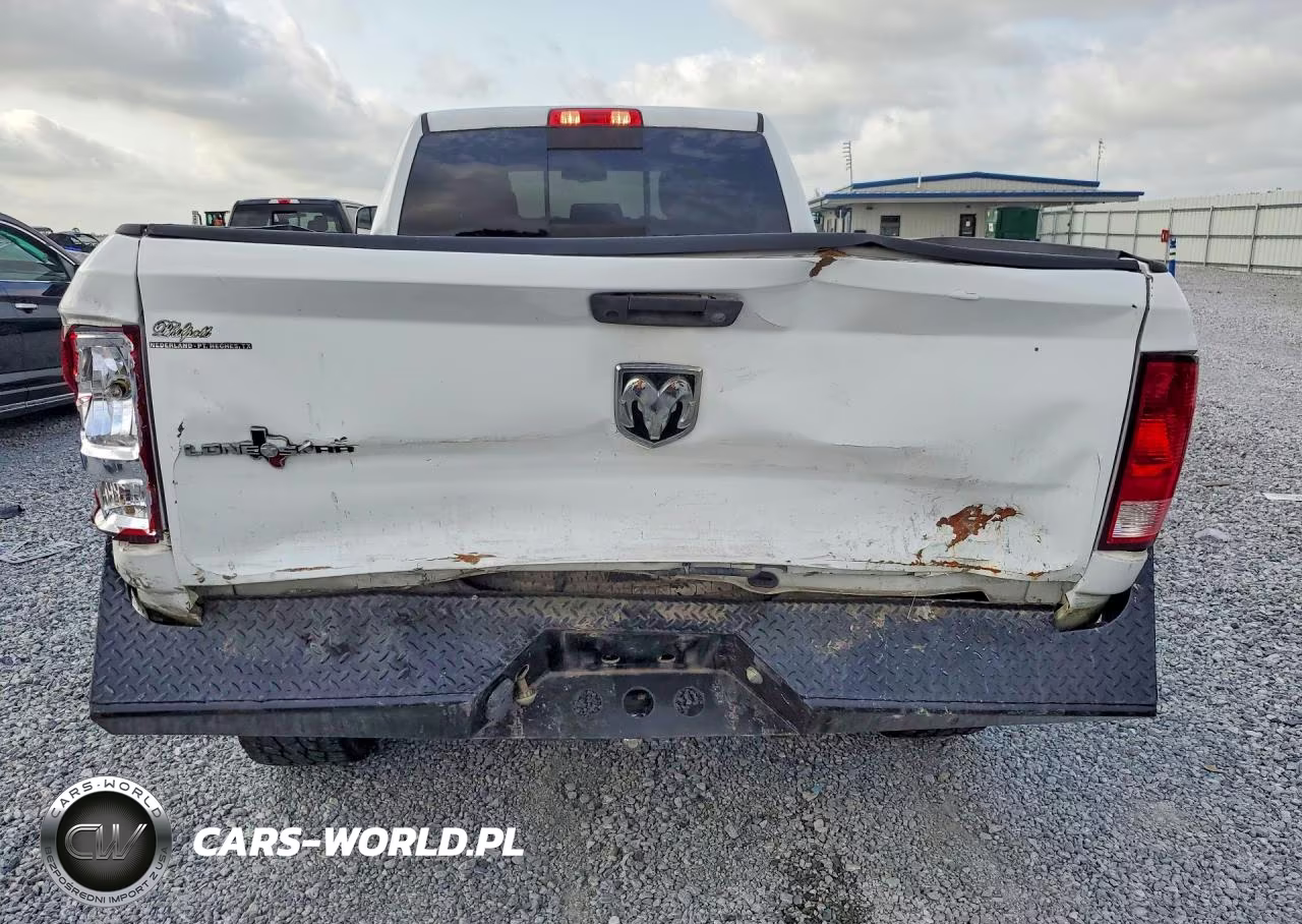2018 Ram 2500 Slt VIN:3C6UR5JL2JG348366 - 6
