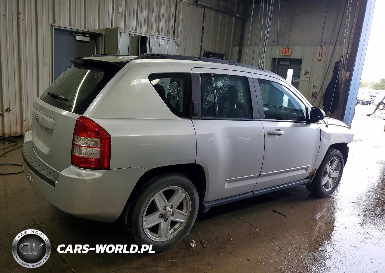 2010 Jeep Compass Sport VIN:1J4NF4FB9AD649627 - 3