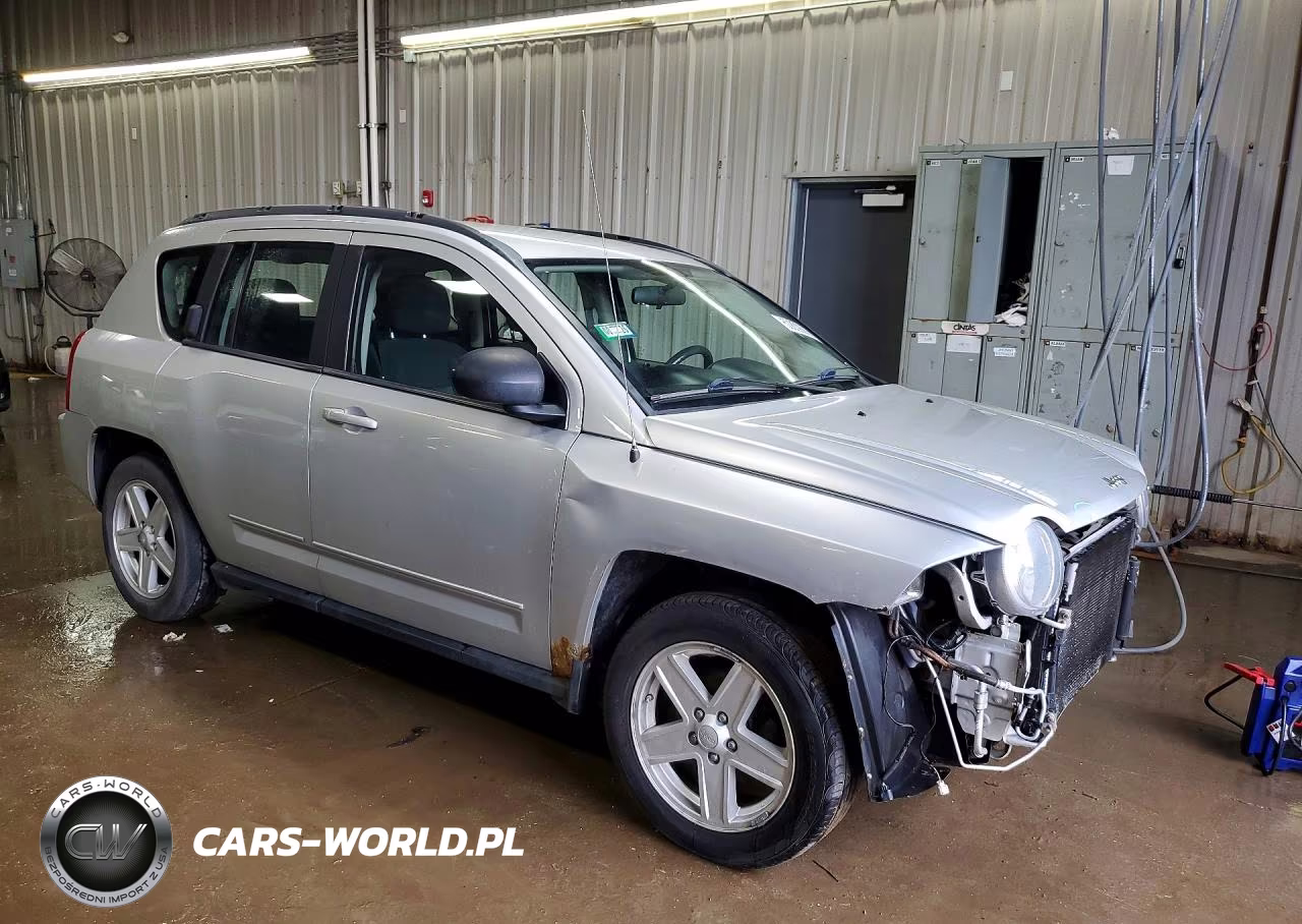 2010 Jeep Compass Sport VIN:1J4NF4FB9AD649627 - 4