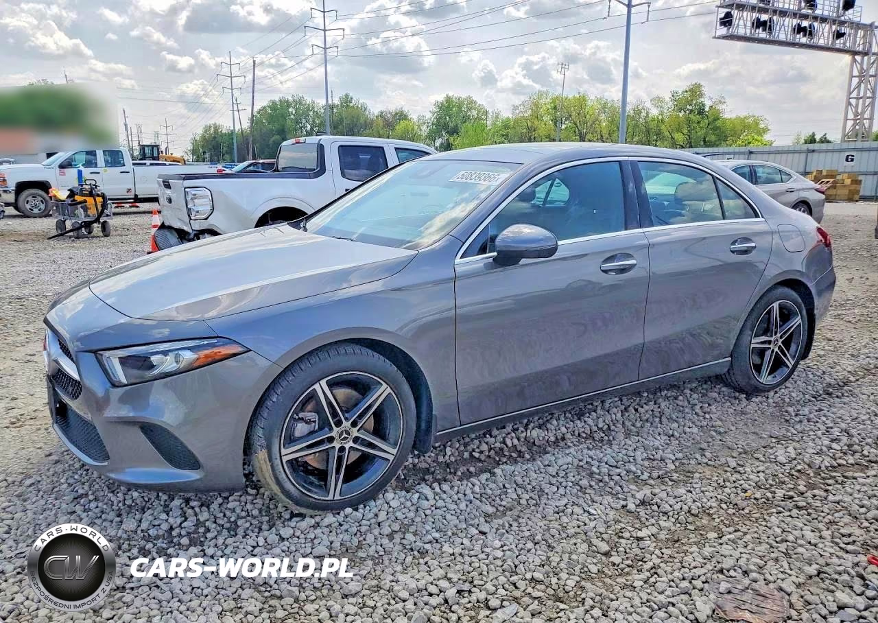 2022 Mercedes-Benz A 220 4Matic