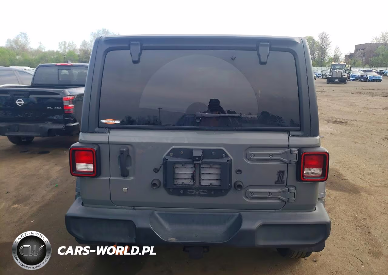 2020 Jeep Wrangler Unlimited Sport VIN:1C4HJXDN6LW235342 - 6