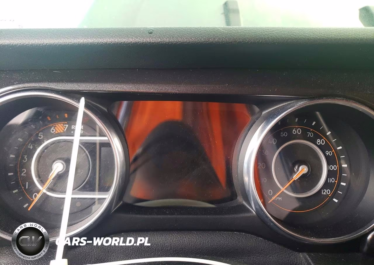 2020 Jeep Wrangler Unlimited Sport VIN:1C4HJXDN6LW235342 - 9