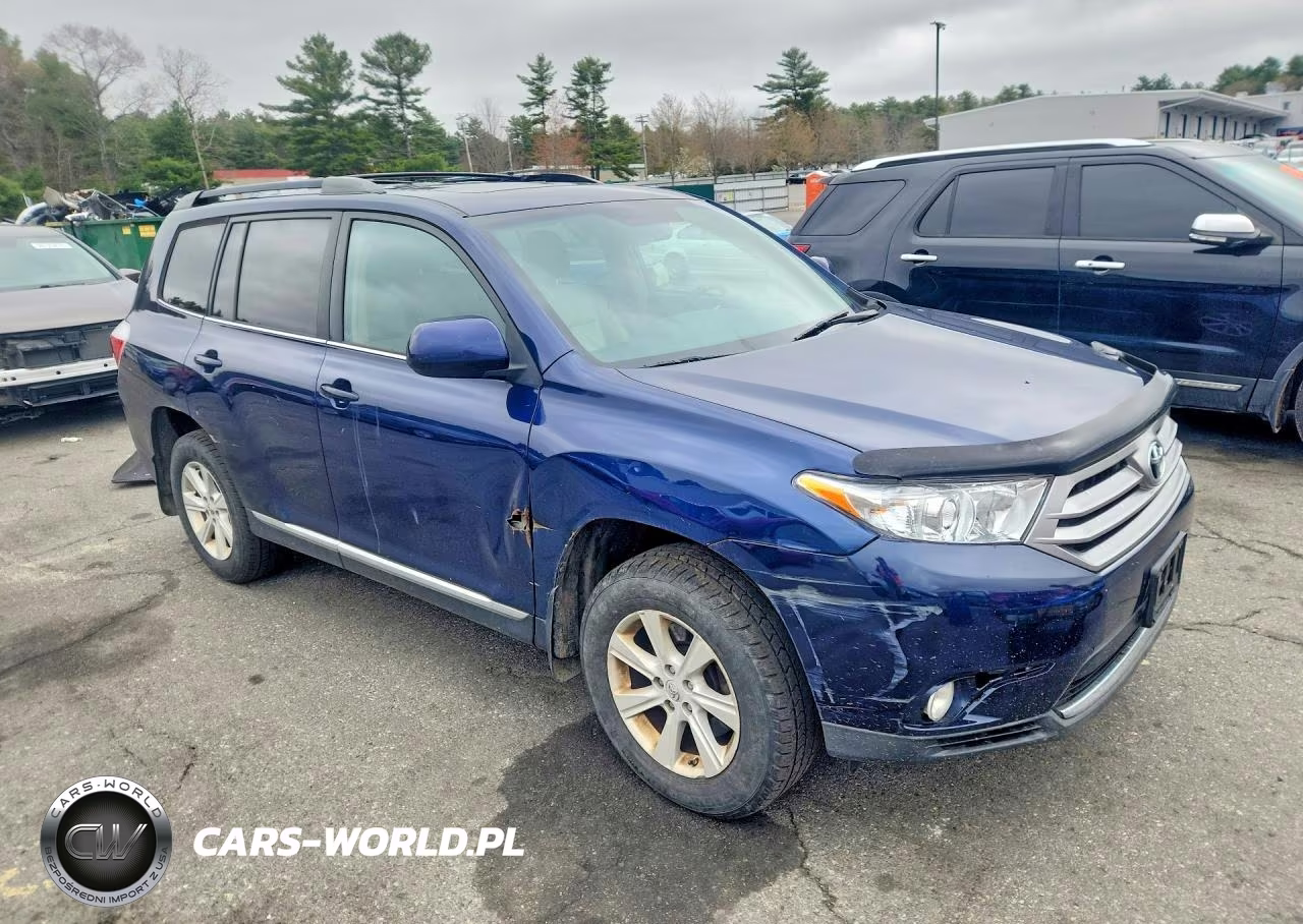 2013 Toyota Highlander Se VIN:5TDBK3EH0DS262641 - 4