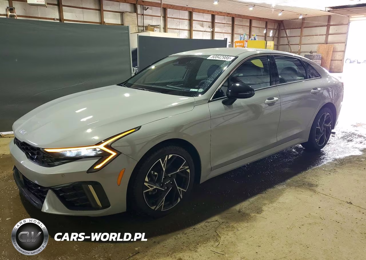 2025 Kia K5 Gt Line