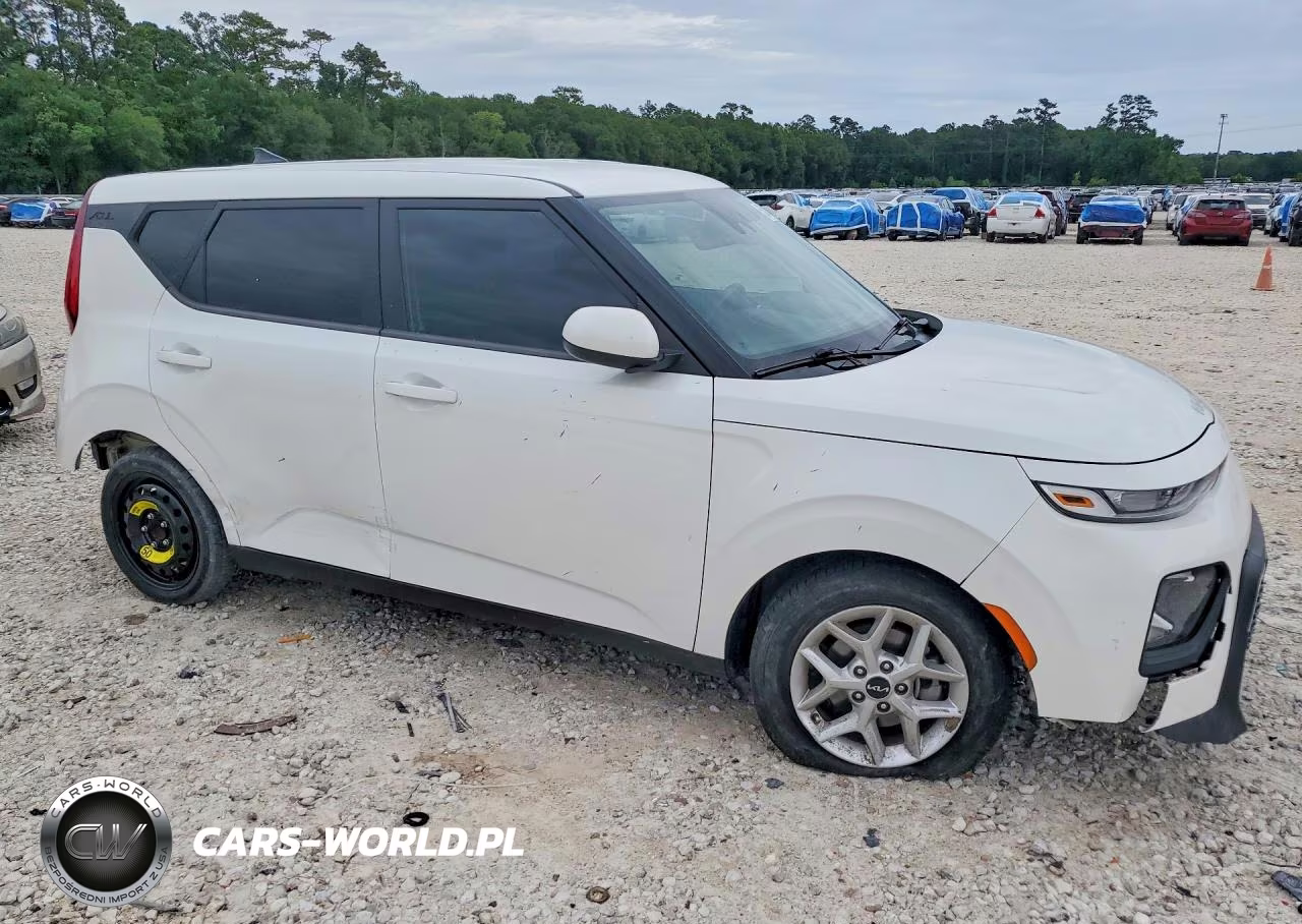 2022 Kia Soul Lx VIN:KNDJ23AU5N7163713 - 4
