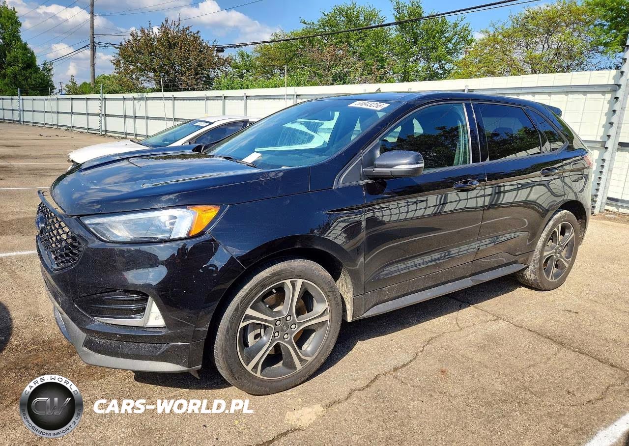 2022 Ford Edge St