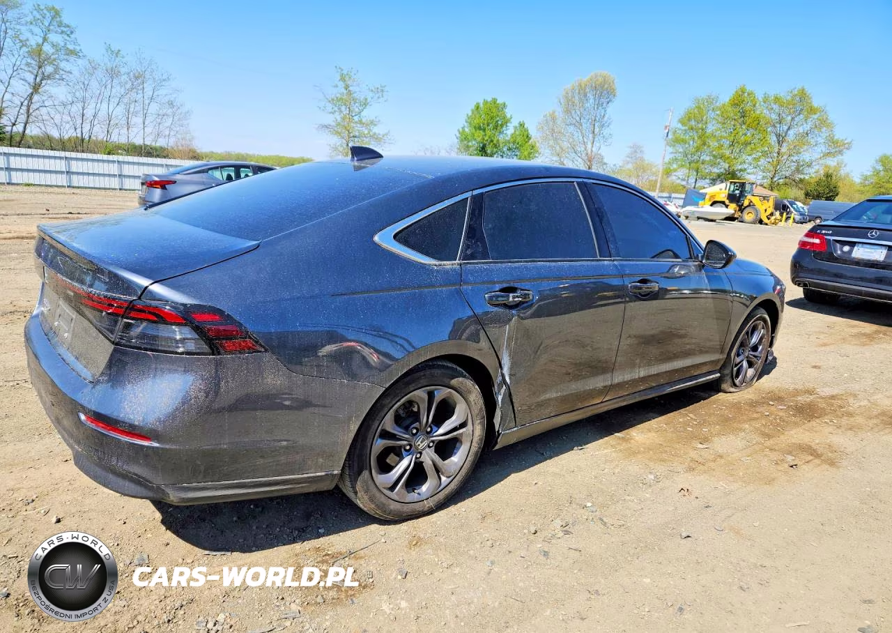 2024 Honda Accord Ex VIN:1HGCY1F30RA052640 - 3