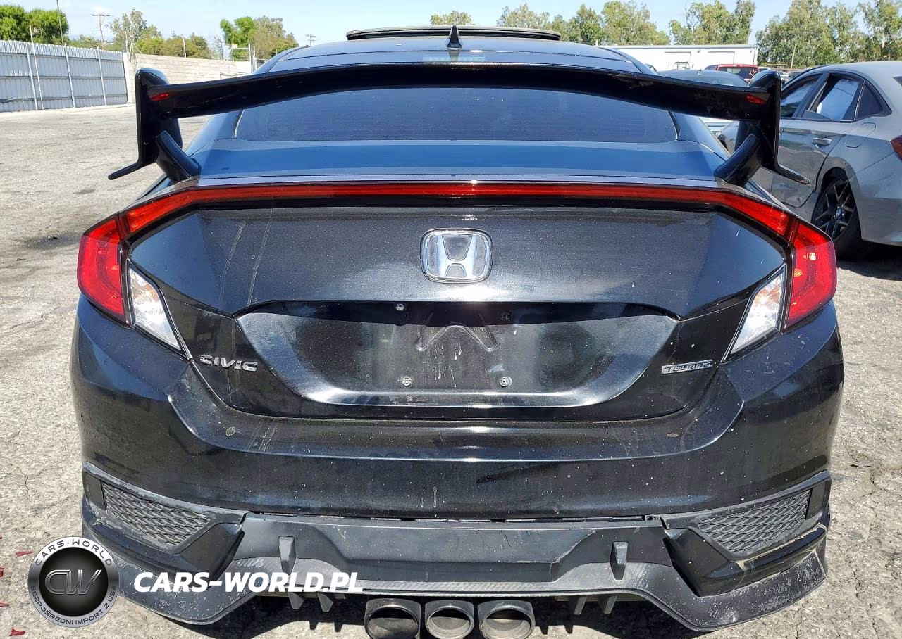 2019 Honda Civic Touring VIN:2HGFC3B90KH354115 - 6