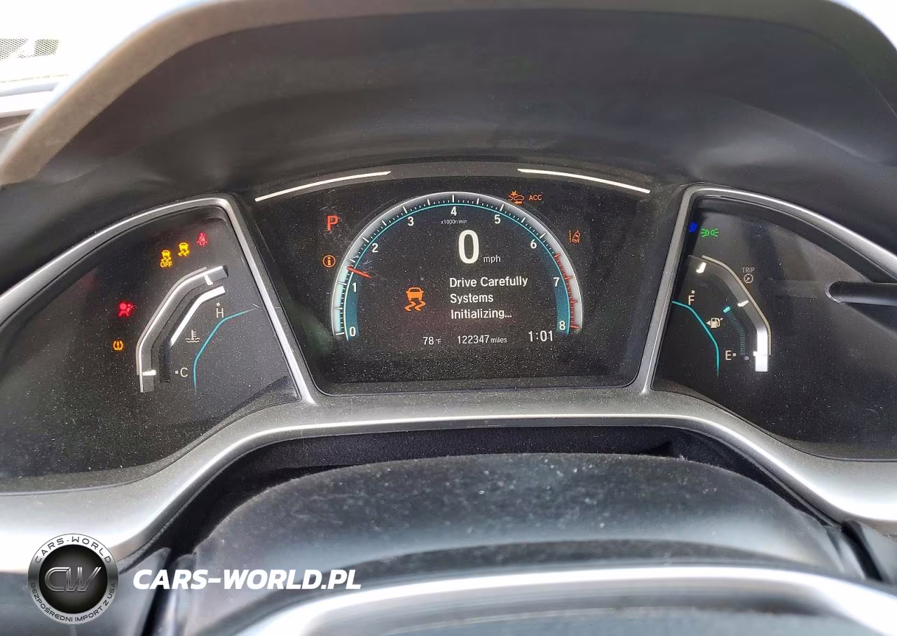 2019 Honda Civic Touring VIN:2HGFC3B90KH354115 - 9