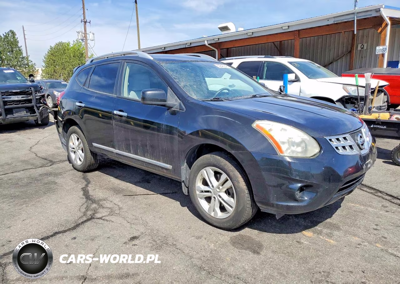 2013 Nissan Rogue S VIN:JN8AS5MV4DW641581 - 4