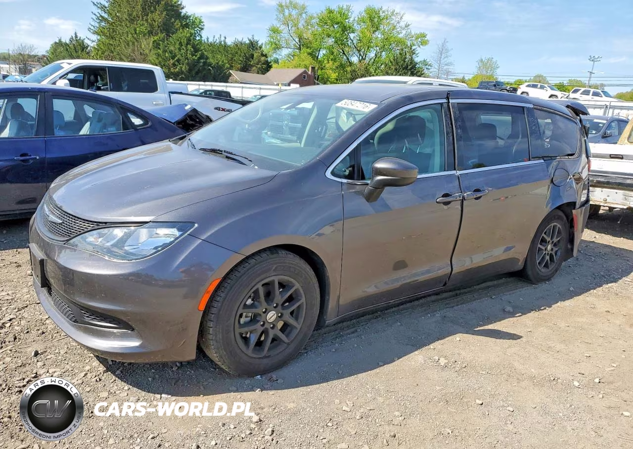 2022 Chrysler Voyager Lx – zdjęcie 1 z 13