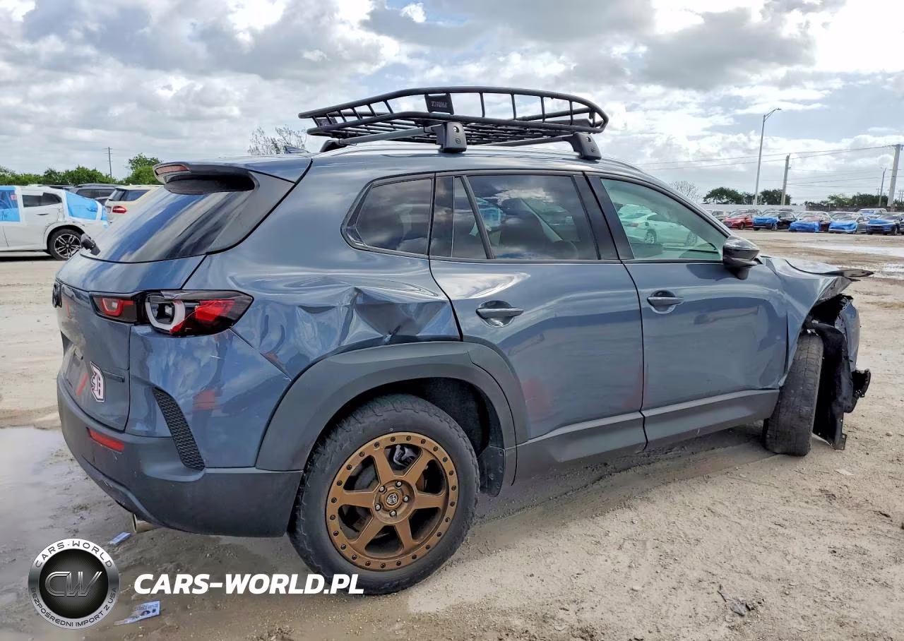 2023 Mazda Cx-50 Premium Plus VIN:7MMVABEM7PN109630 - 3