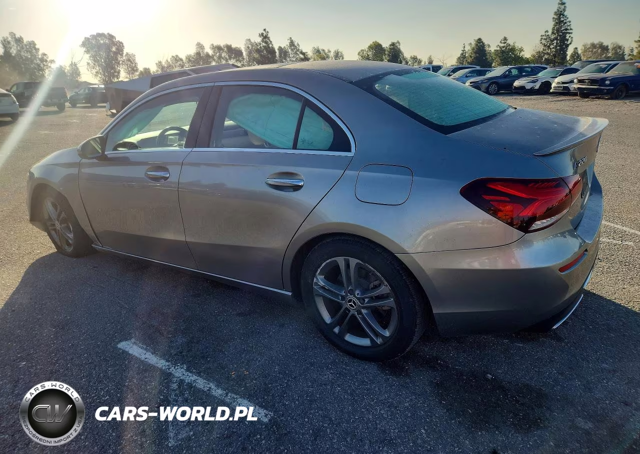 2020 Mercedes-Benz A 220 VIN:W1K3G4EB4LJ202225 - 2