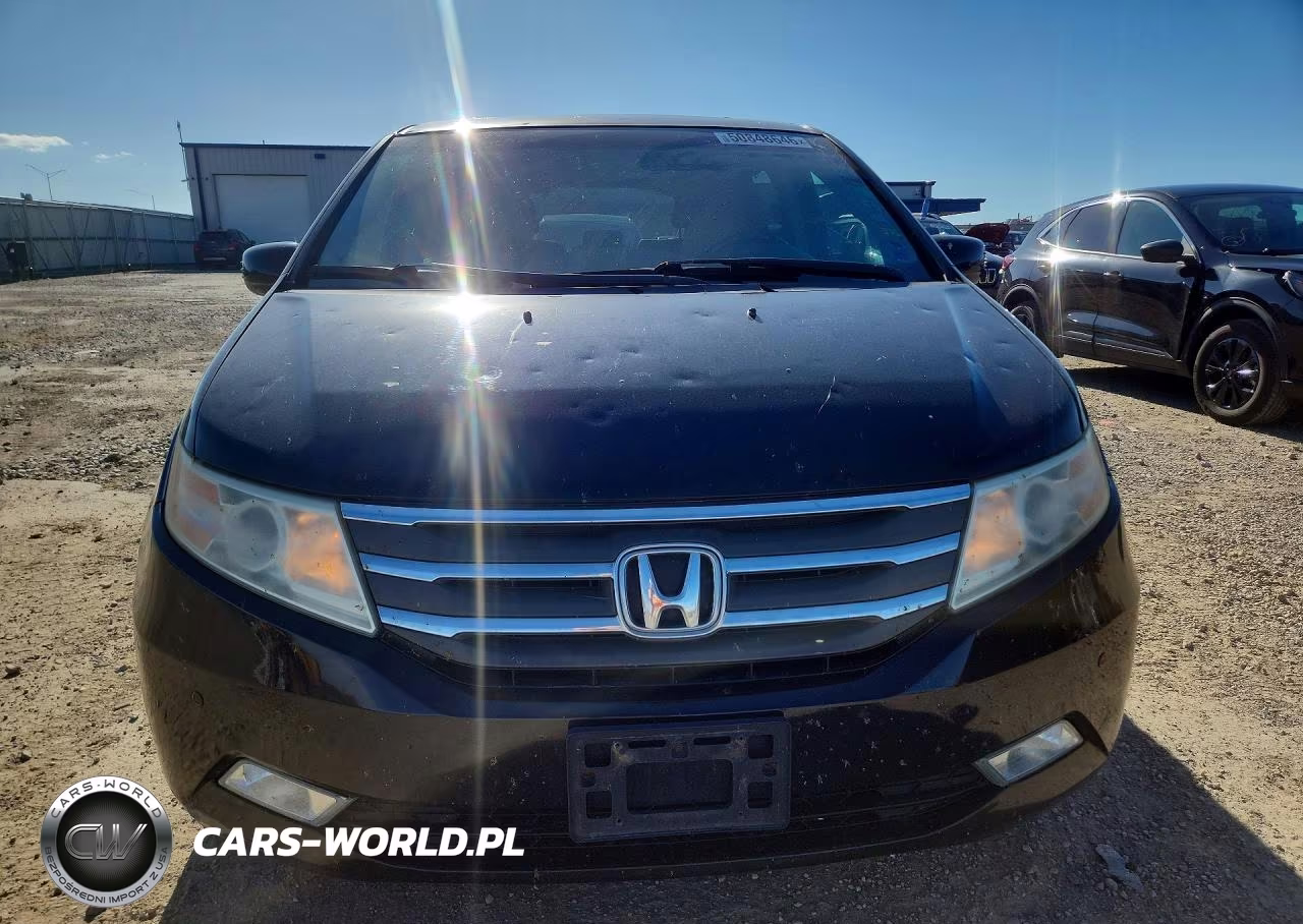 2012 Honda Odyssey Touring VIN:5FNRL5H99CB120397 - 5
