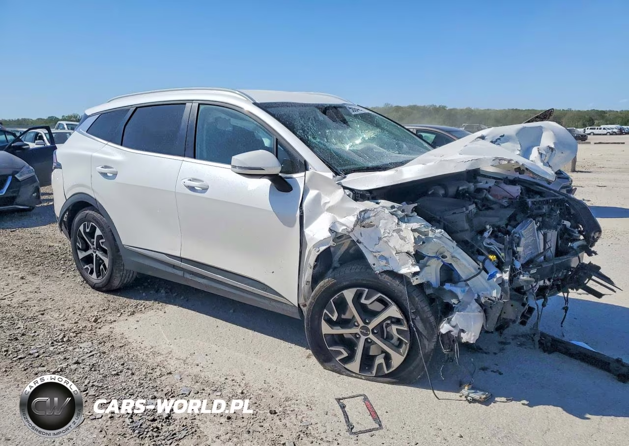 2025 Kia Sportage Ex VIN:KNDPVCDG6S7232850 - 4