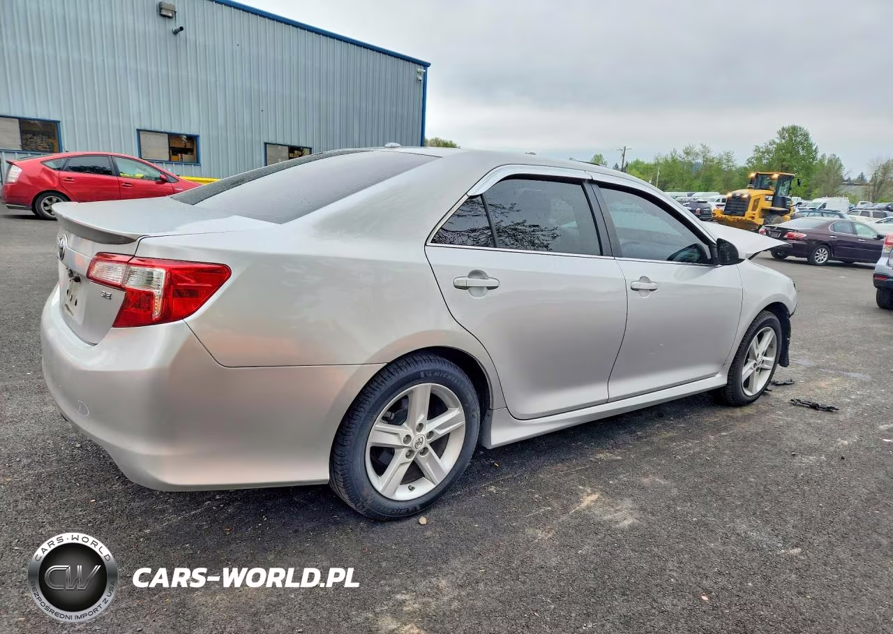 2013 Toyota Camry Se VIN:4T1BF1FK6DU215821 - 3