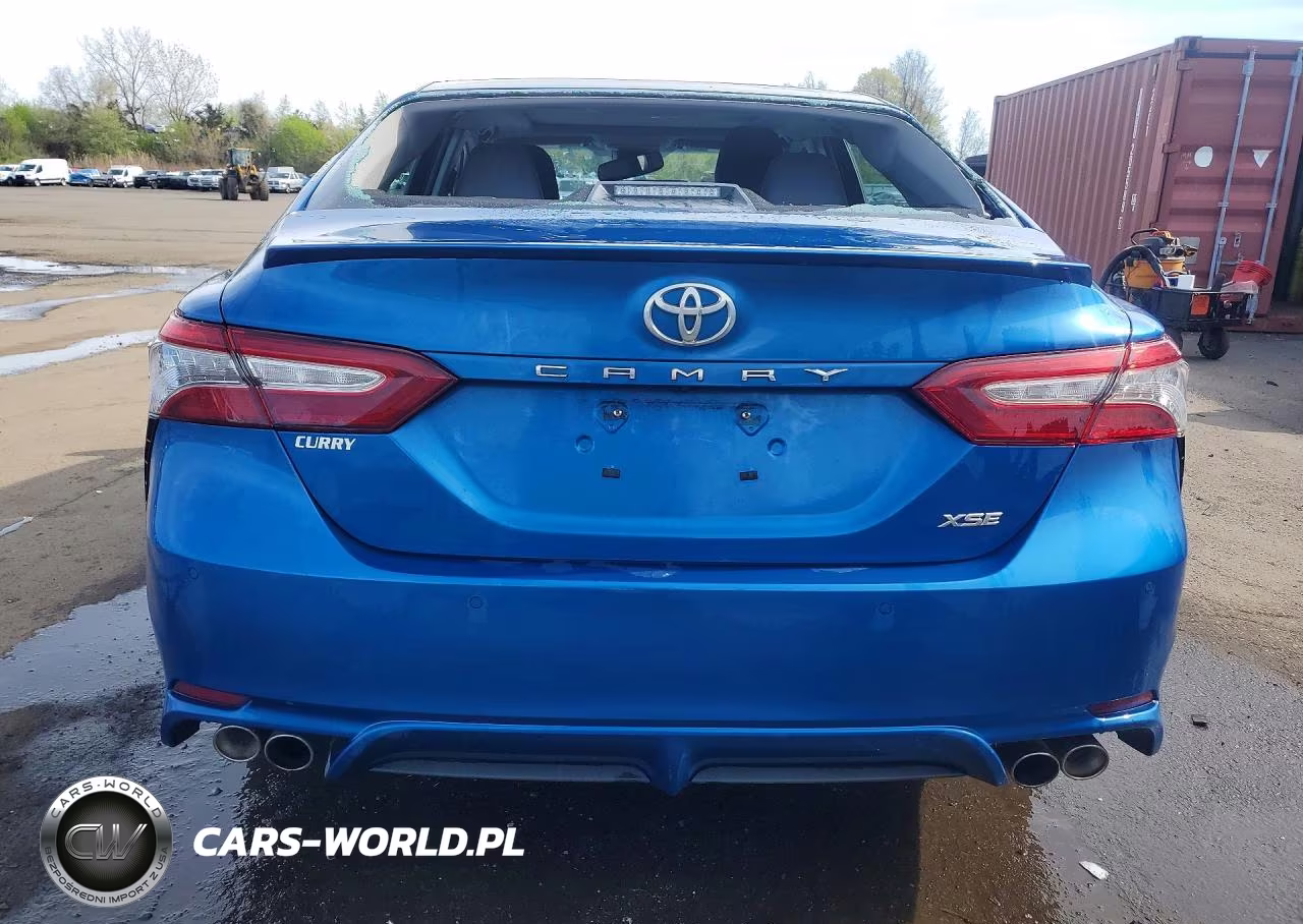 2018 Toyota Camry VIN:4T1B61HKXJU091853 - 6