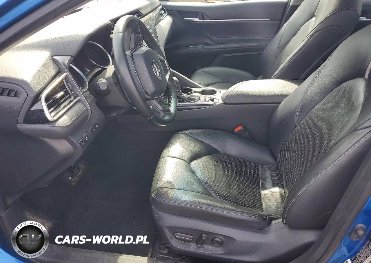 2018 Toyota Camry VIN:4T1B61HKXJU091853 - 7