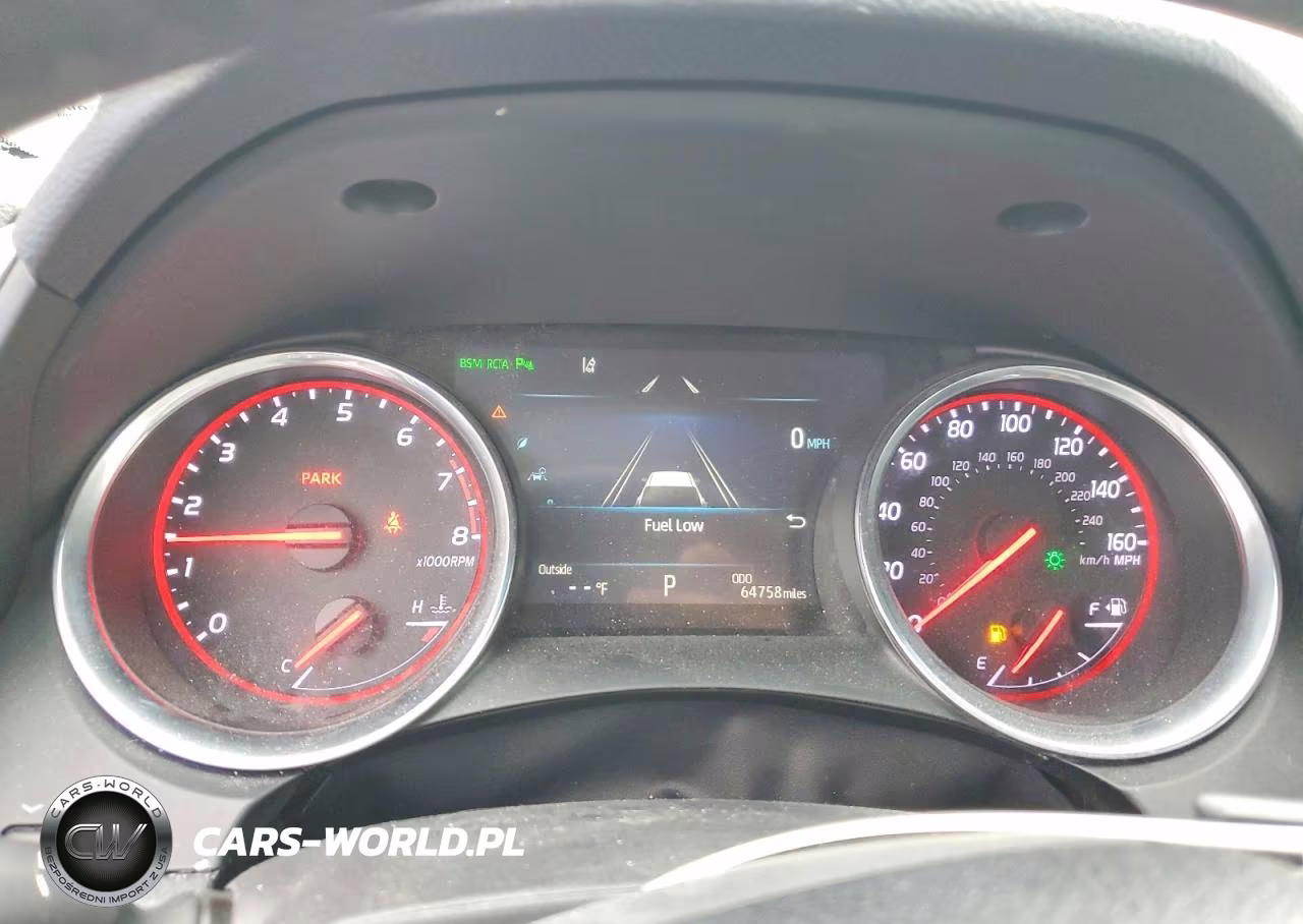 2018 Toyota Camry VIN:4T1B61HKXJU091853 - 9