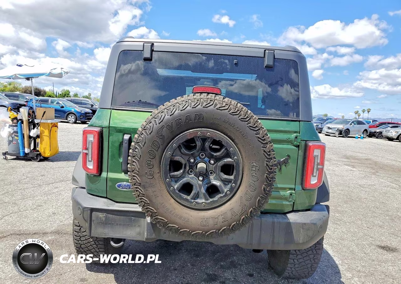 2023 Ford Bronco Base VIN:1FMDE5CP5PLB80220 - 6
