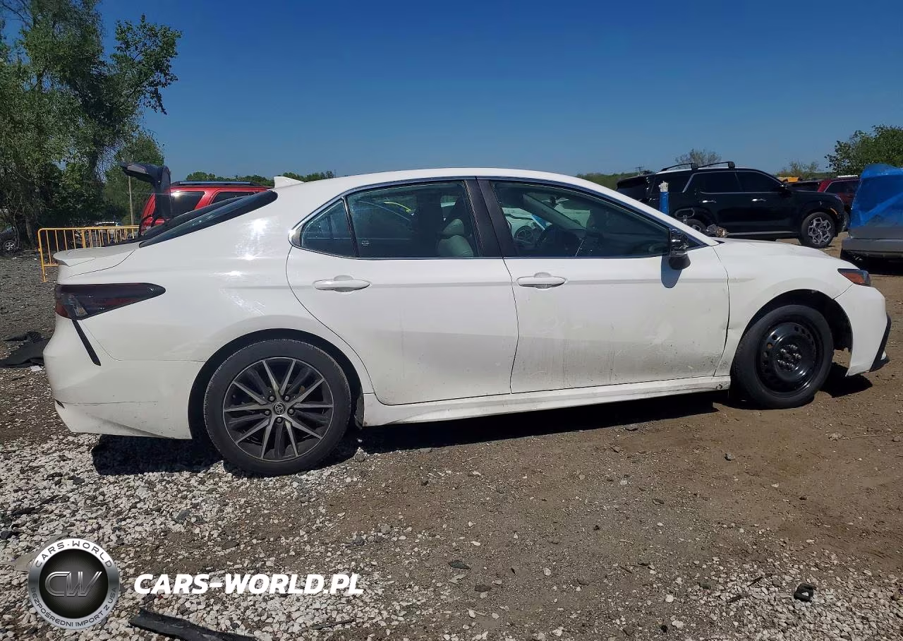 2023 Toyota Camry Se VIN:4T1G11AK5PU750588 - 3