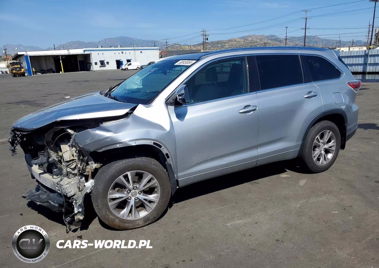 2015 Toyota Highlander Xle – zdjęcie 1 z 14