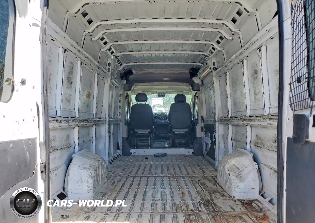 2019 Ram Promaster 3500 Delivery Van VIN:3C6URVJG0KE501598 - 10