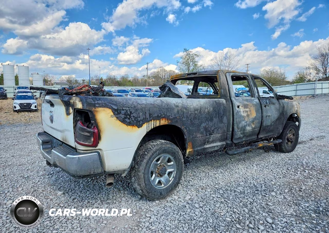 2019 Ram 2500 Tradesman VIN:3C6UR5HJ6KG596500 - 3