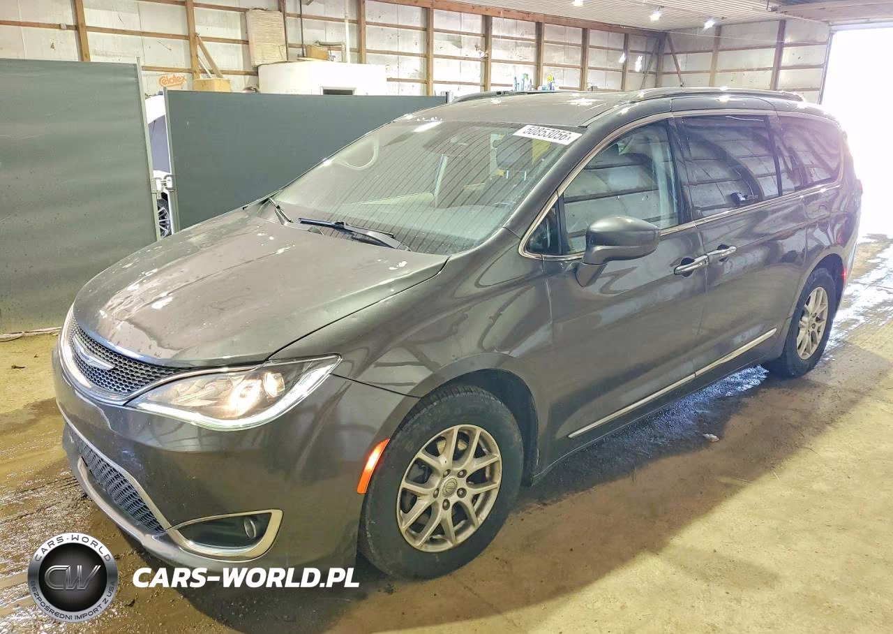 2020 Chrysler Pacifica Touring L