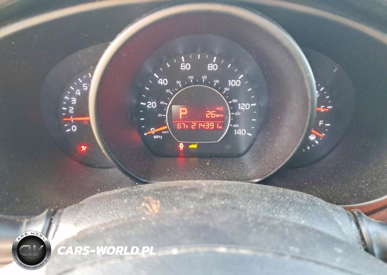 2015 Kia Soul + VIN:KNDJP3A59F7760648 - 9