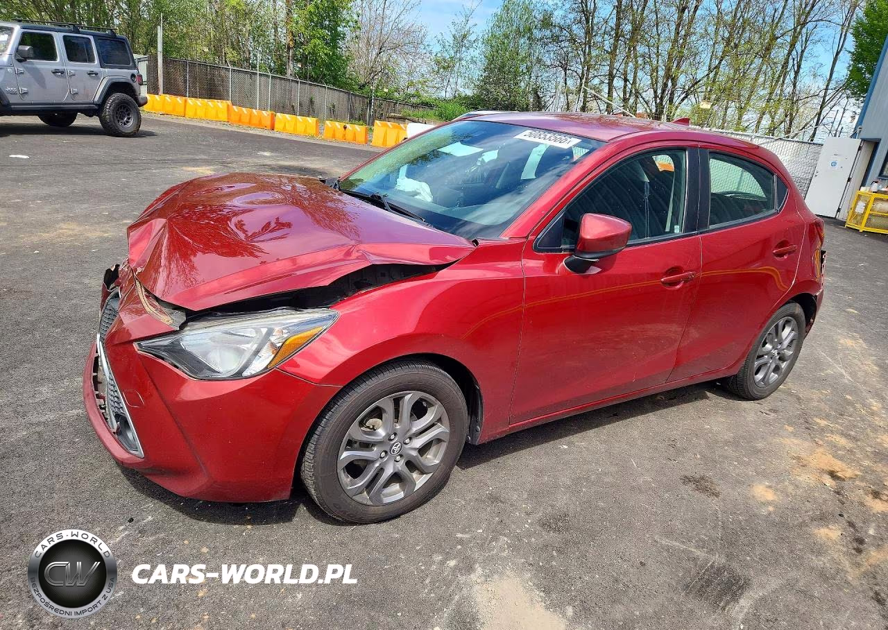 2020 Toyota Yaris Hatchback Le – zdjęcie 1 z 12