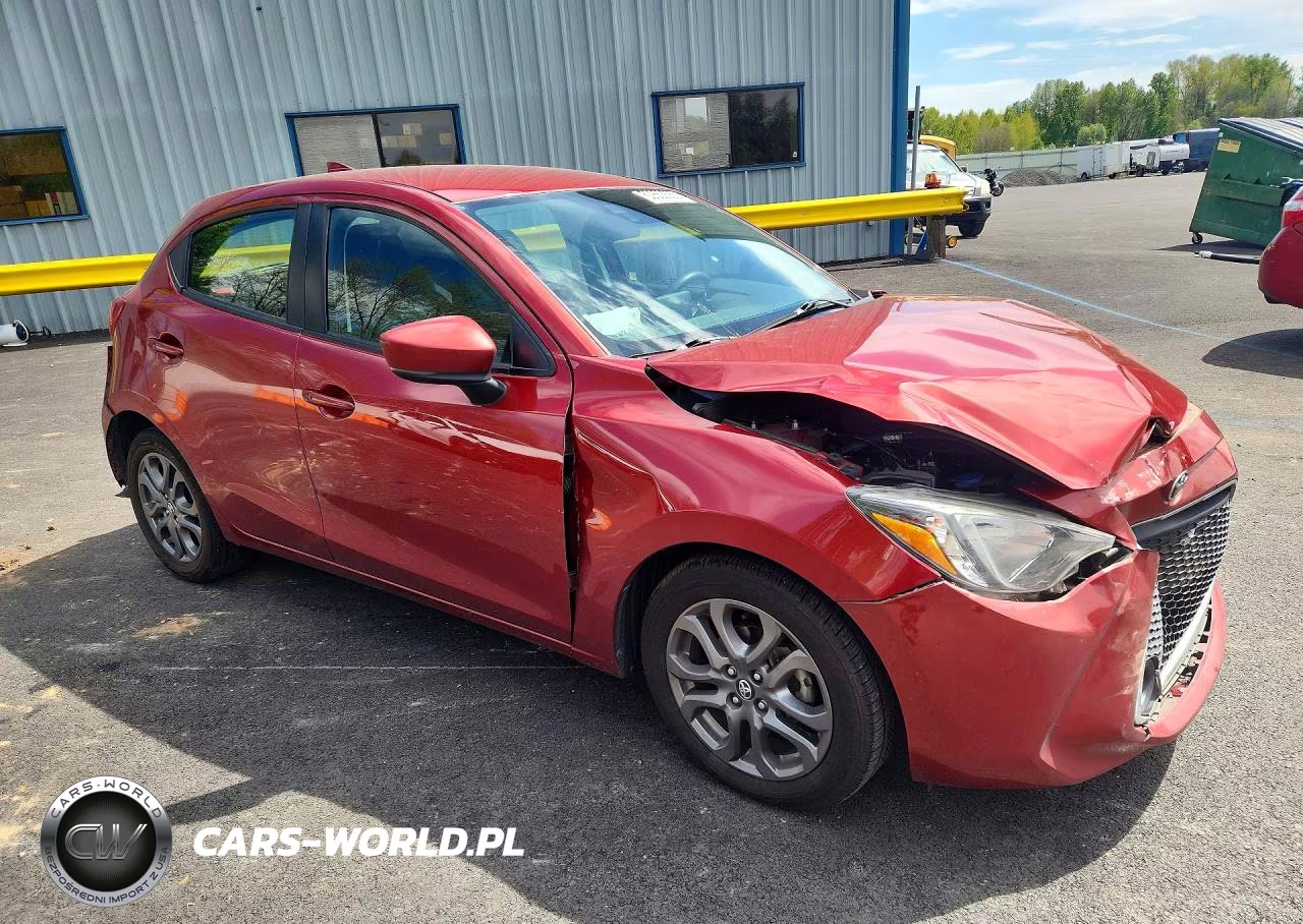 2020 Toyota Yaris Hatchback Le VIN:3MYDLBJV3LY704073 - 4