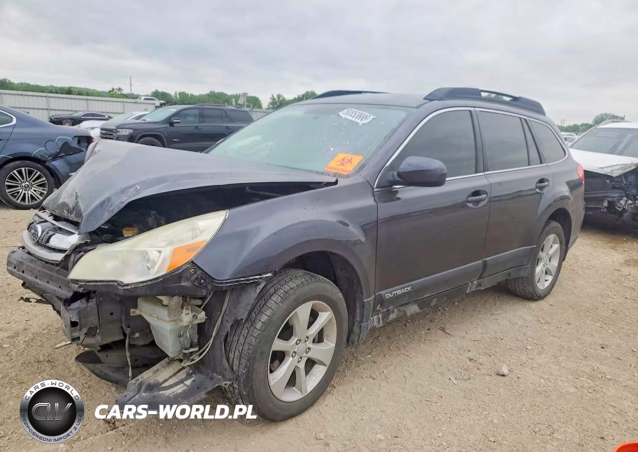 2013 Subaru Outback 2.5I Premium – zdjęcie 1 z 13