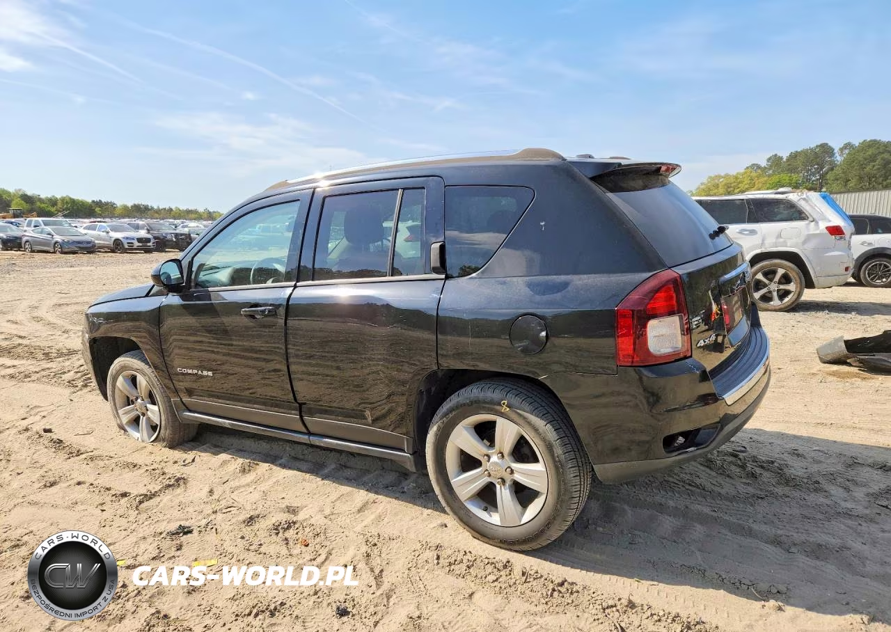 2015 Jeep Compass Latitude VIN:1C4NJDEB4FD396004 - 2
