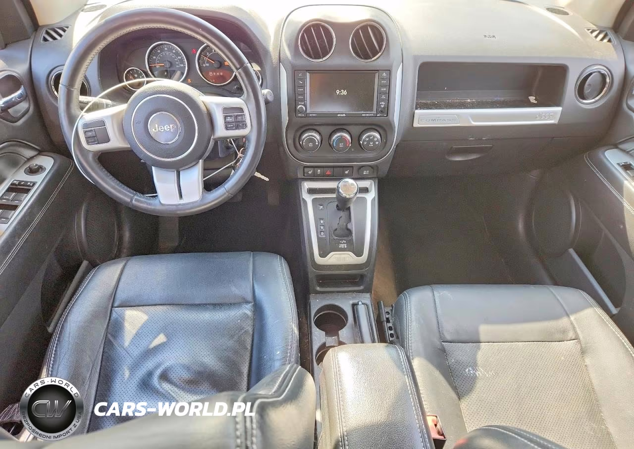 2015 Jeep Compass Latitude VIN:1C4NJDEB4FD396004 - 8