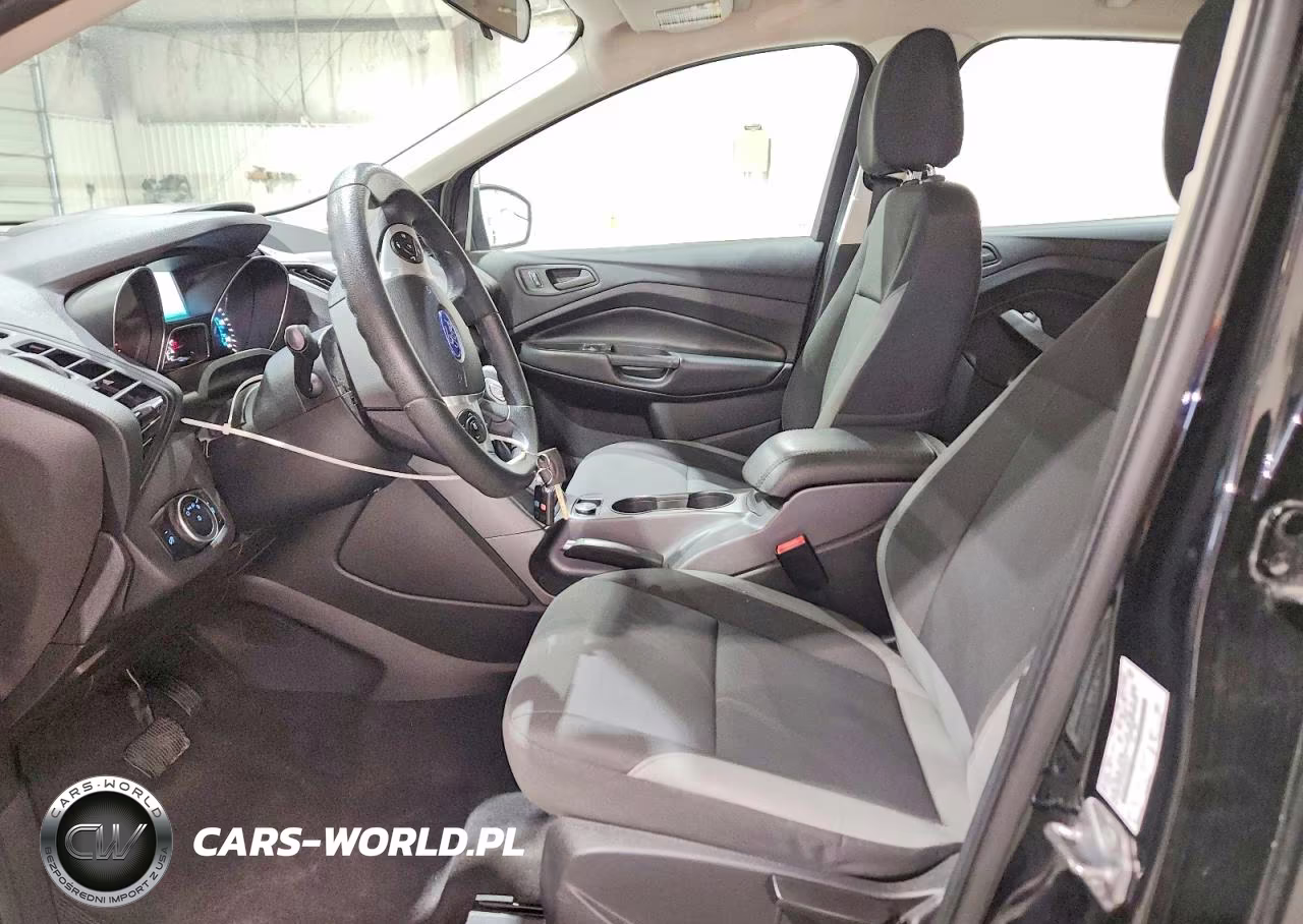 2016 Ford Escape S VIN:1FMCU0F7XGUB12616 - 7