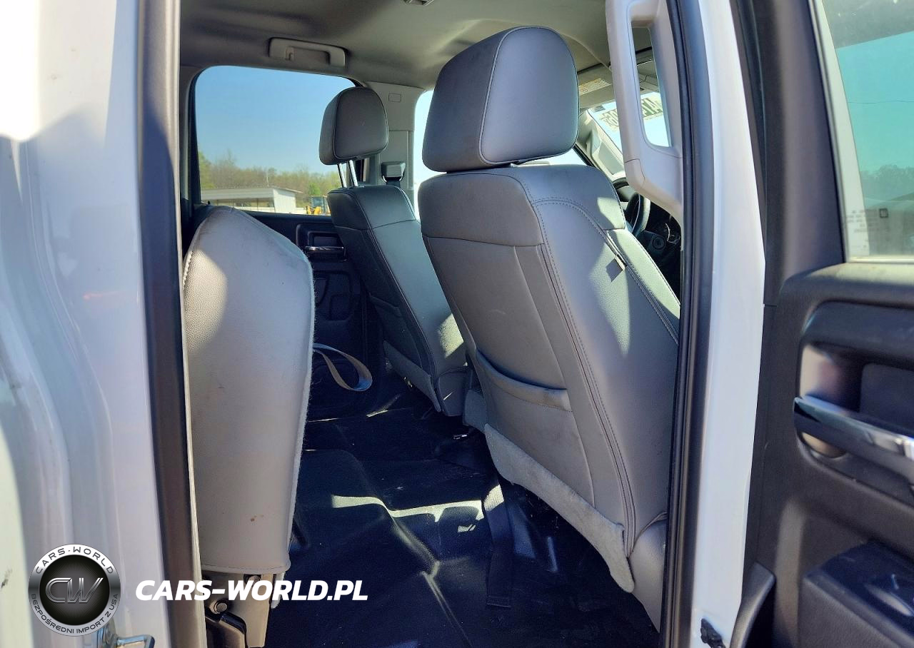 2019 Chevrolet Silverado C2500 Heavy Duty VIN:2GC2CREG4K1136388 - 10