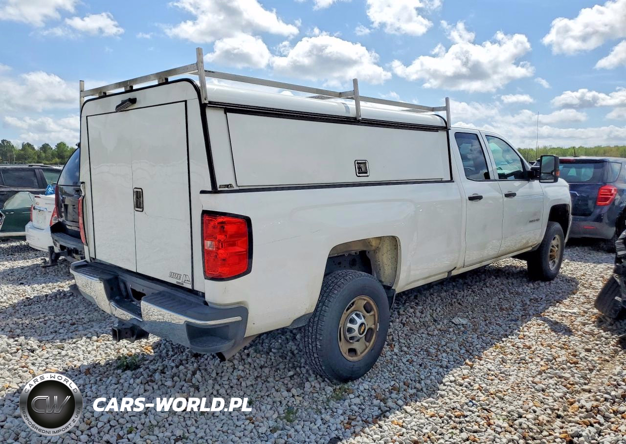 2019 Chevrolet Silverado C2500 Heavy Duty VIN:2GC2CREG4K1136388 - 3