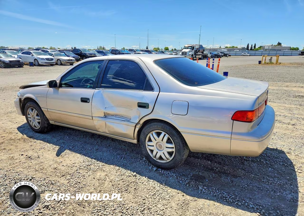 2000 Toyota Camry VIN:4T1BG22K8YU929237 - 2
