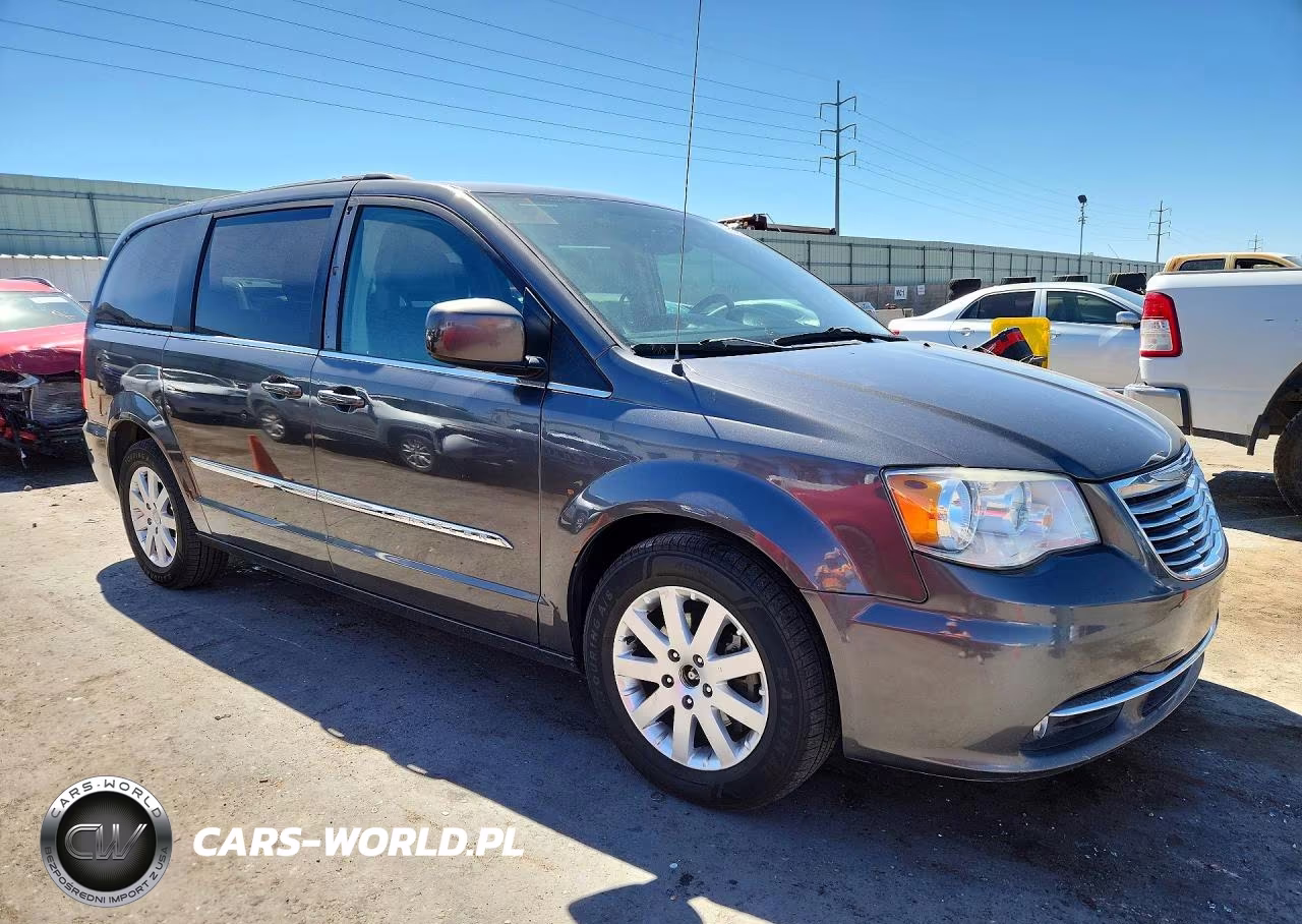 2016 Chrysler Town & Country Touring VIN:2C4RC1BG5GR282618 - 4