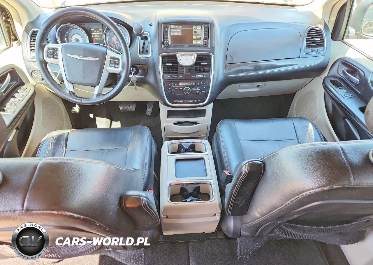2016 Chrysler Town & Country Touring VIN:2C4RC1BG5GR282618 - 8
