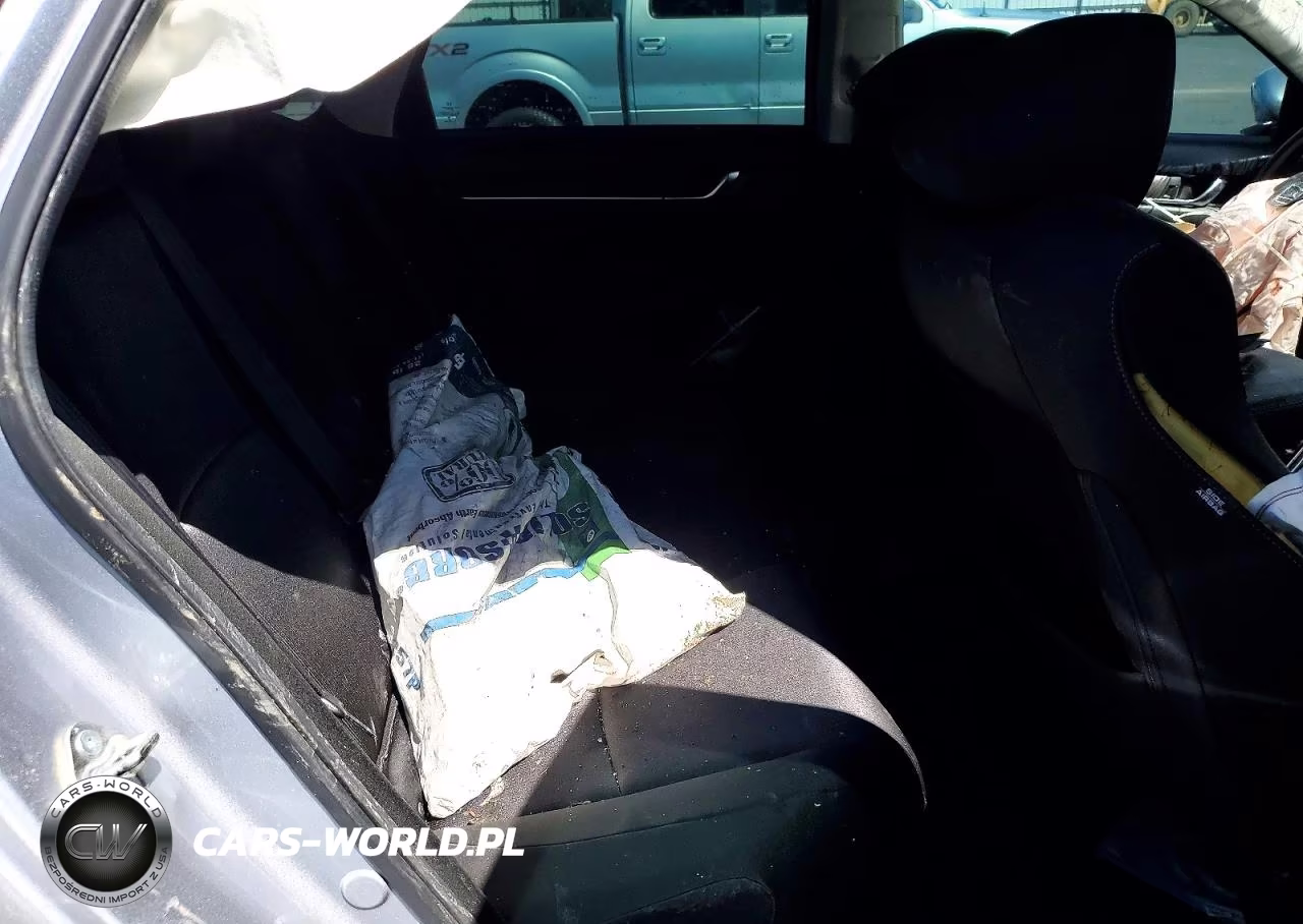 2018 Honda Accord Hybrid VIN:1HGCV3F14JA002301 - 10